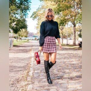 Stuart Weitzman 5050 Boot Black Leather size 6